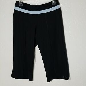 Nike Performance cropped pants Size M